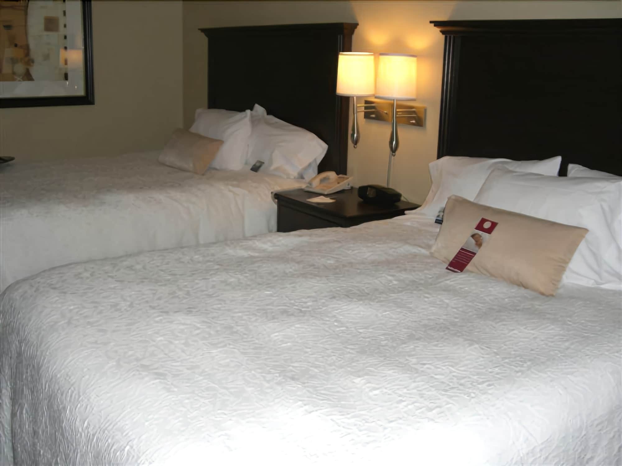 Hampton Inn & Suites Laval Rum bild